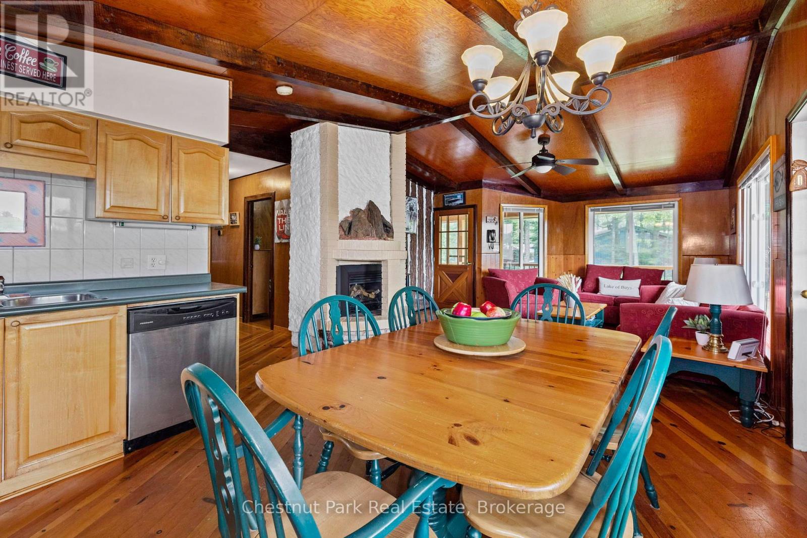 4 Mallard Lane, Lake Of Bays, Ontario  P0B 1A0 - Photo 10 - X12208755