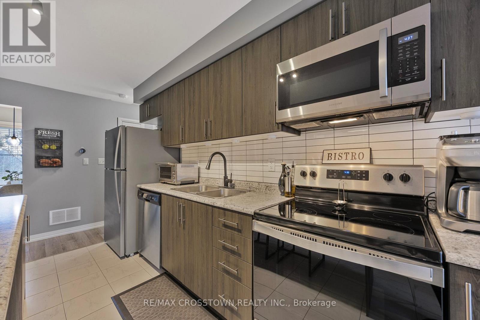 73 Andean Lane, Barrie, Ontario  L9J 0J4 - Photo 16 - S12158124