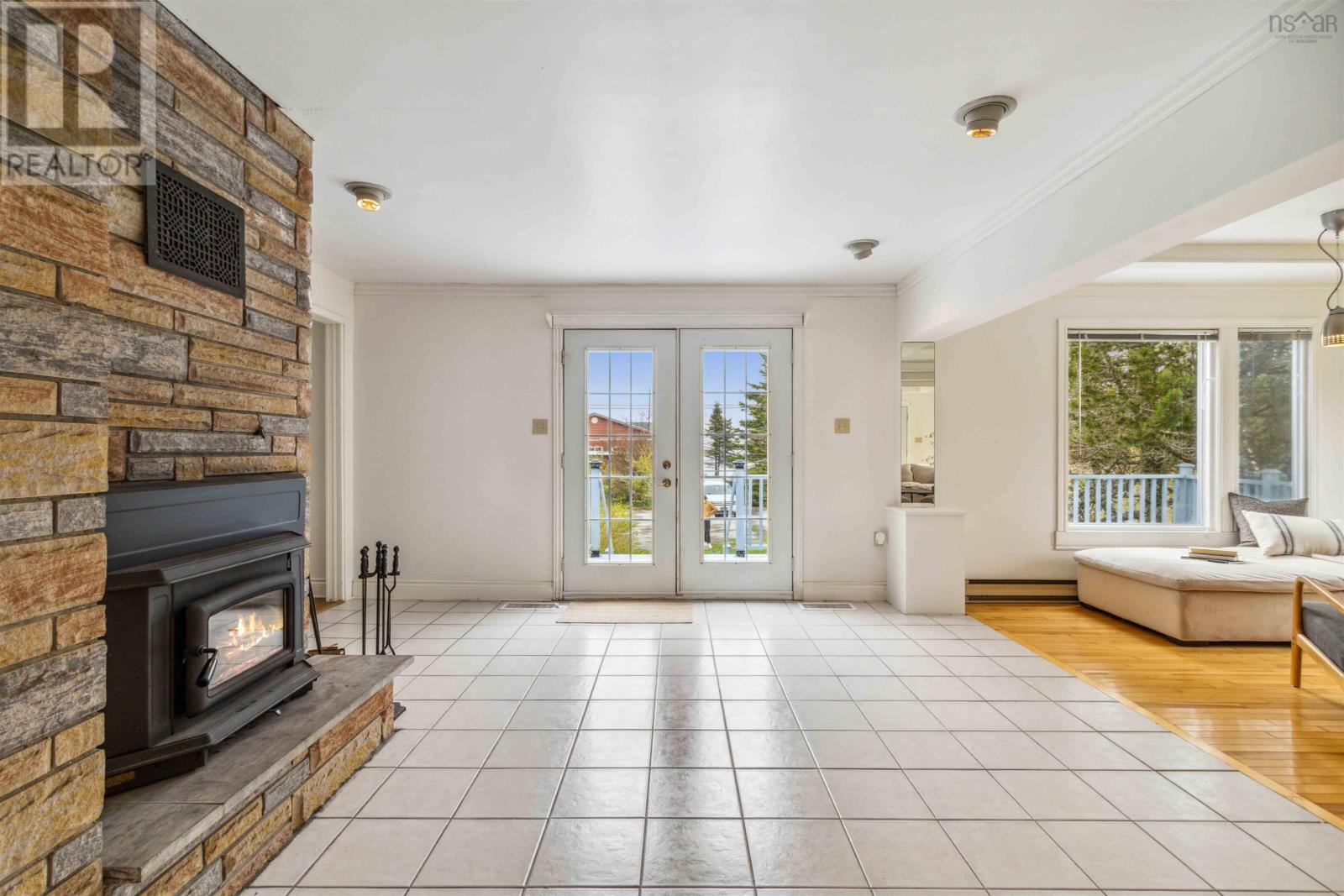 Property at 15 Loon Lane image 3