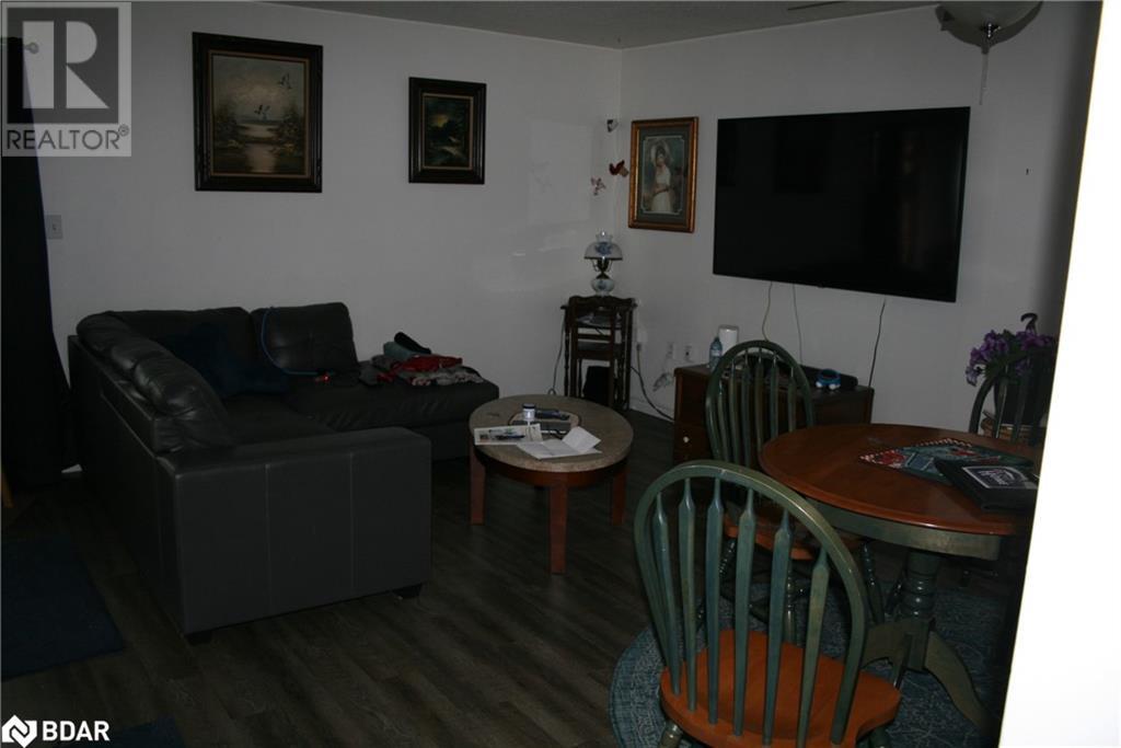 38 Garibaldi Drive, Barrie, Ontario  L4N 8C3 - Photo 2 - 40735728