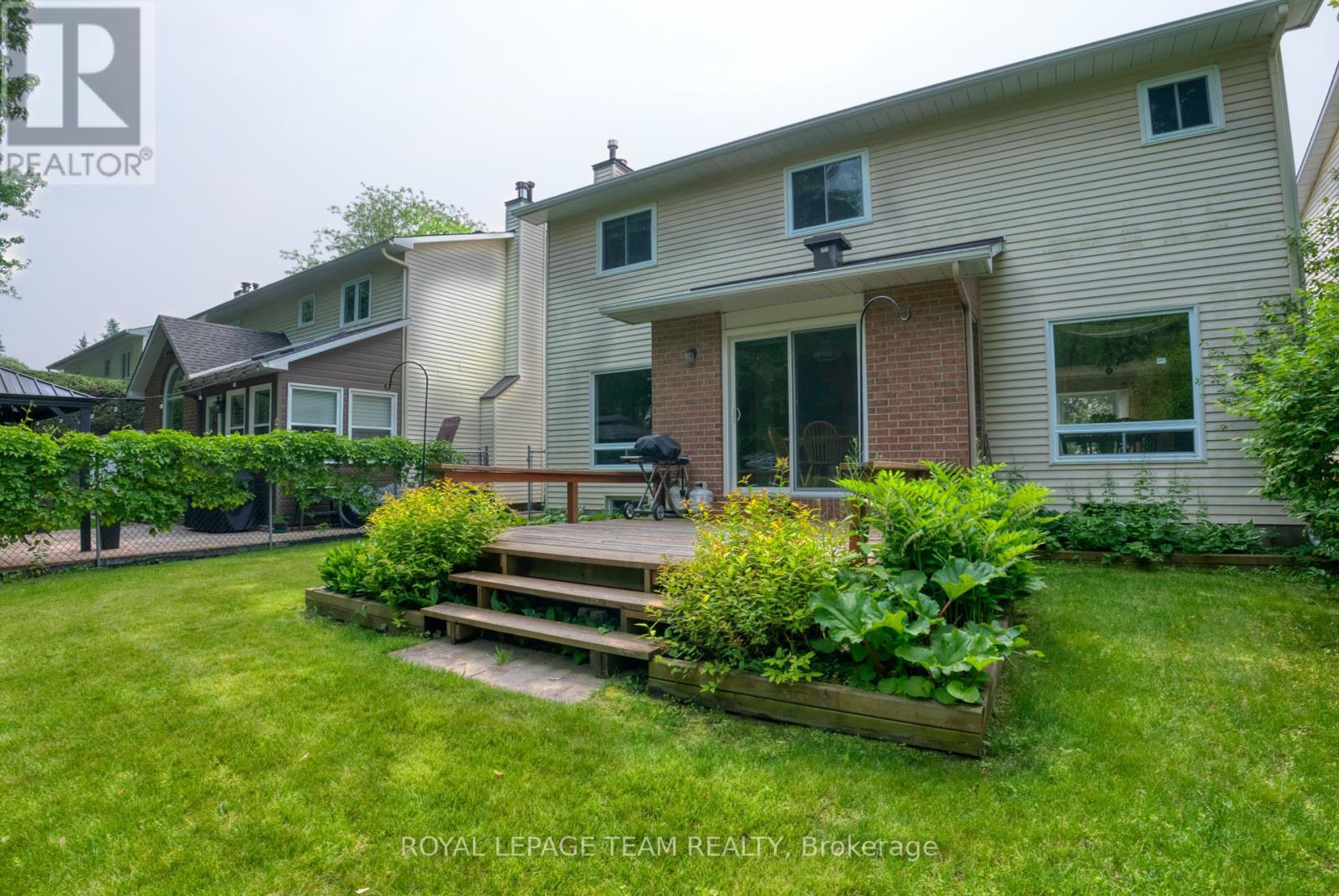 69 Shetland Way, Ottawa, Ontario  K2M 1S8 - Photo 37 - X12104768