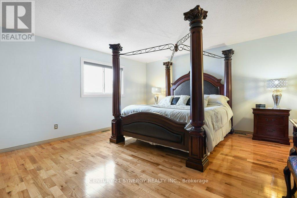 51 Mika Street, Ottawa, Ontario  K2S 1K6 - Photo 14 - X12208808