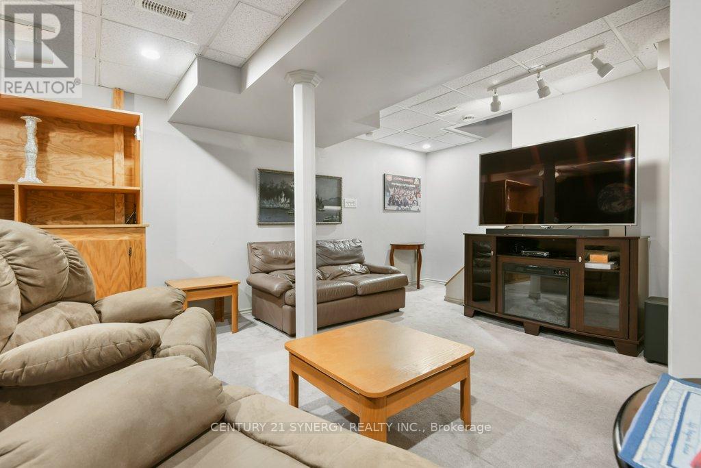51 Mika Street, Ottawa, Ontario  K2S 1K6 - Photo 20 - X12208808