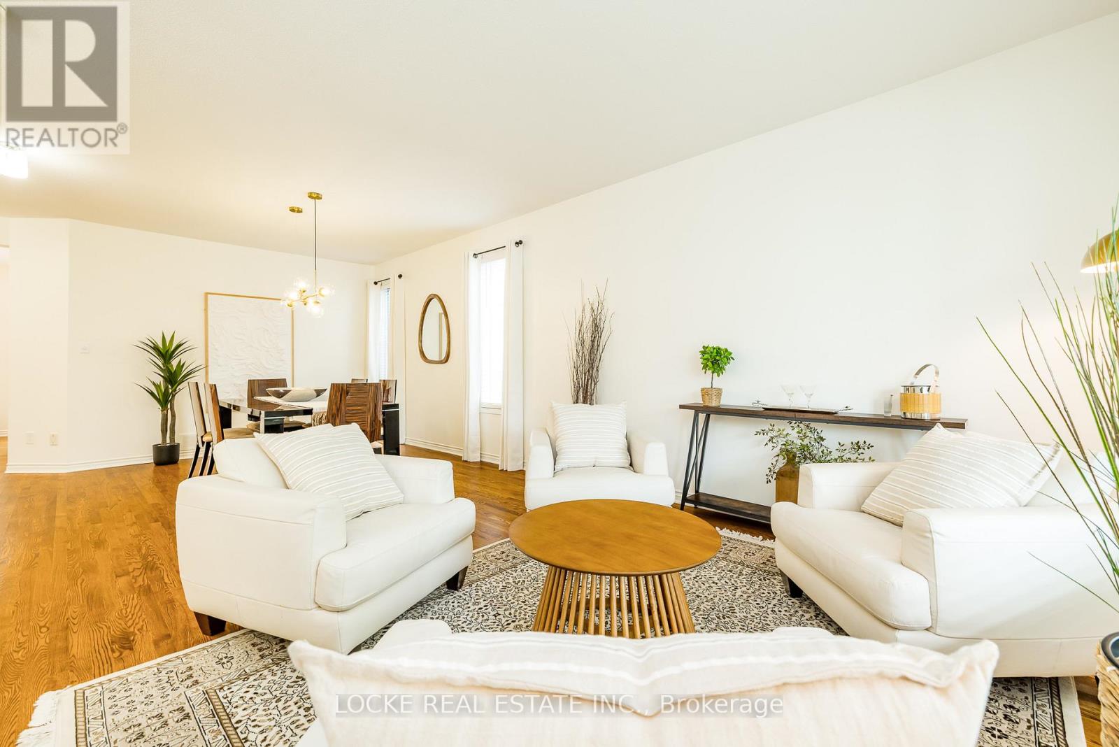 5845 Gladewoods Place, Ottawa, Ontario  K1W 1G6 - Photo 7 - X12208811