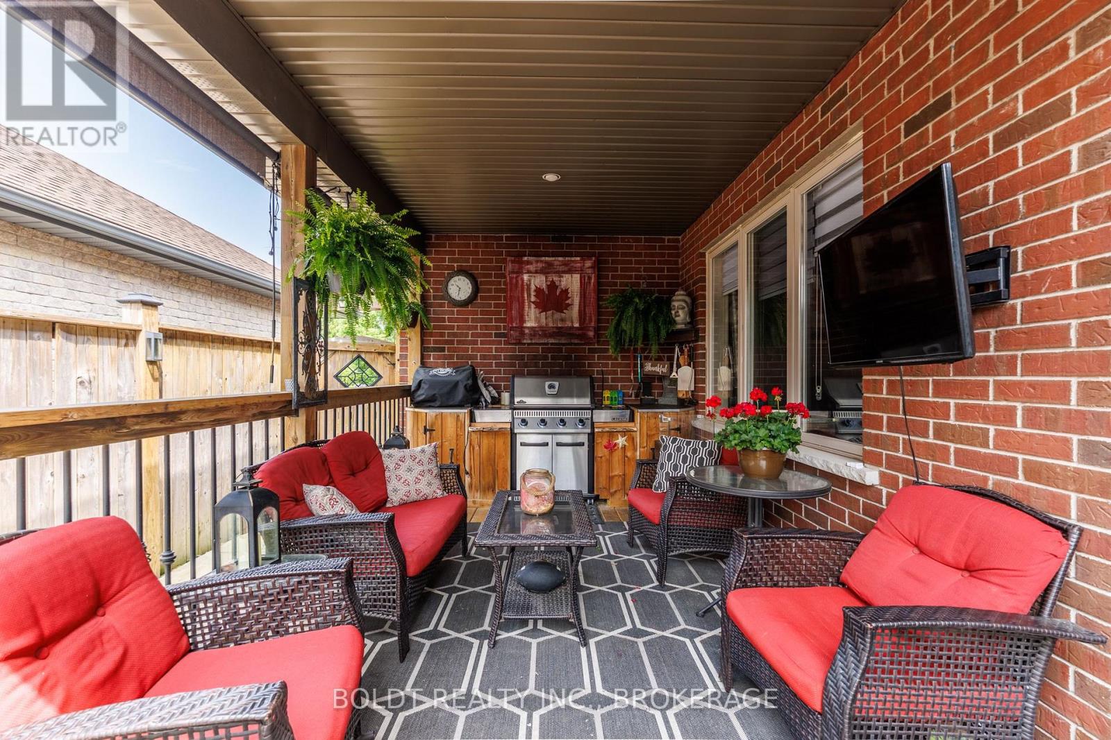 54 Briarwood Drive, St. Catharines, Ontario  L2S 4A6 - Photo 22 - X12208783