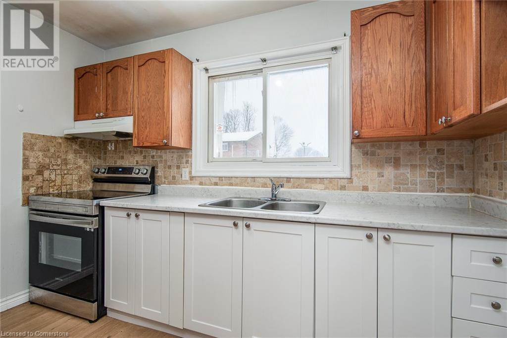 144 Jansen Avenue Unit# 2, Kitchener, Ontario N2A 2L7 - Photo 22 - 40739414