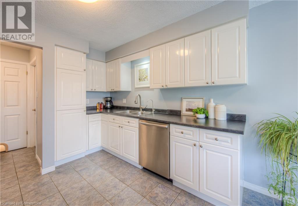 64 Hagan Avenue, Guelph, Ontario  N1E 7B6 - Photo 5 - 40733488