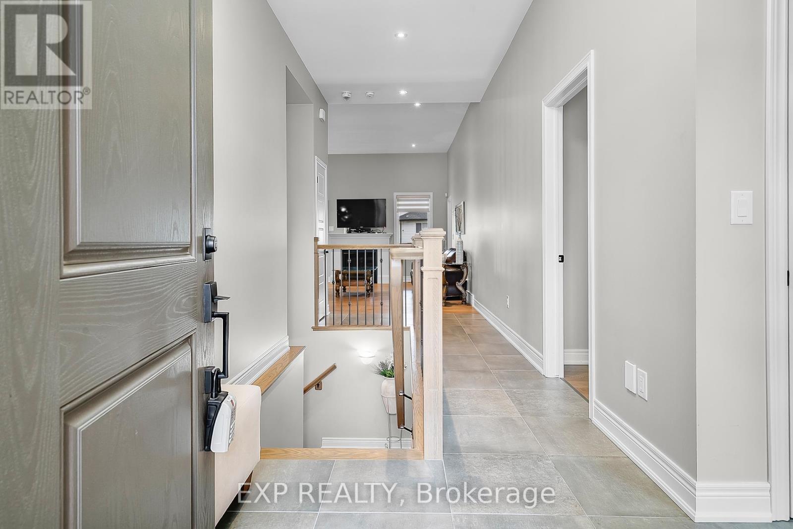 Property at 123 FOREST RIDGE COURT image 5