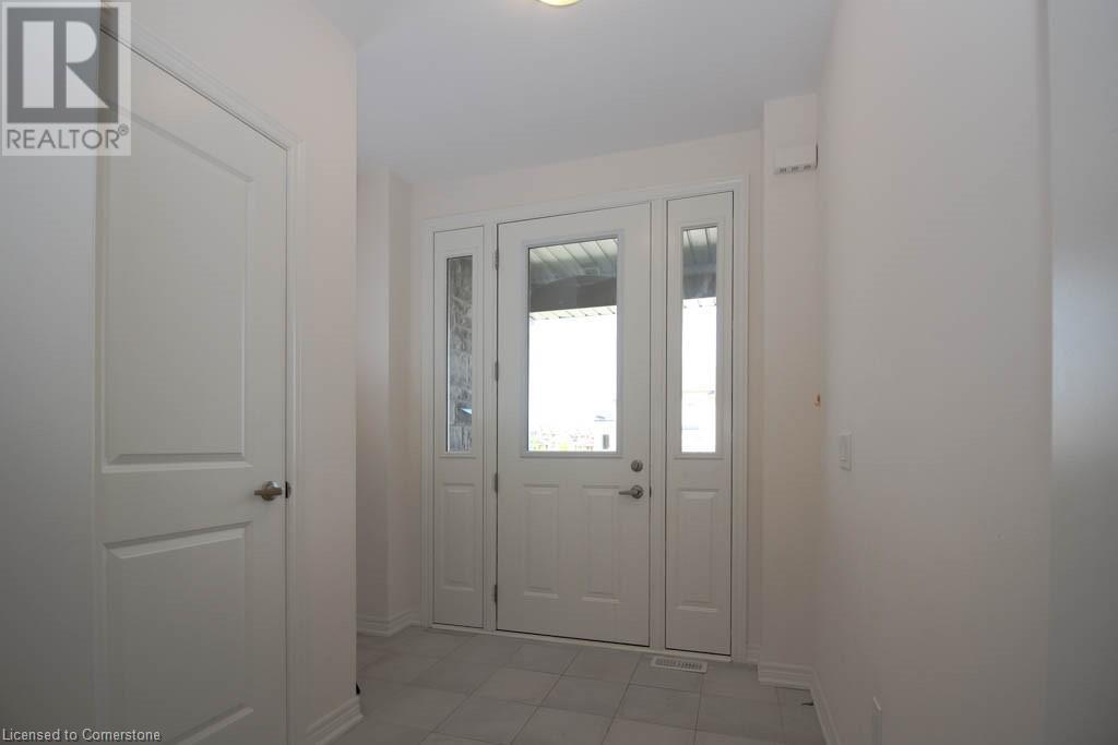 349 Raymond Road, Hamilton, Ontario  L9K 0J8 - Photo 4 - 40735232