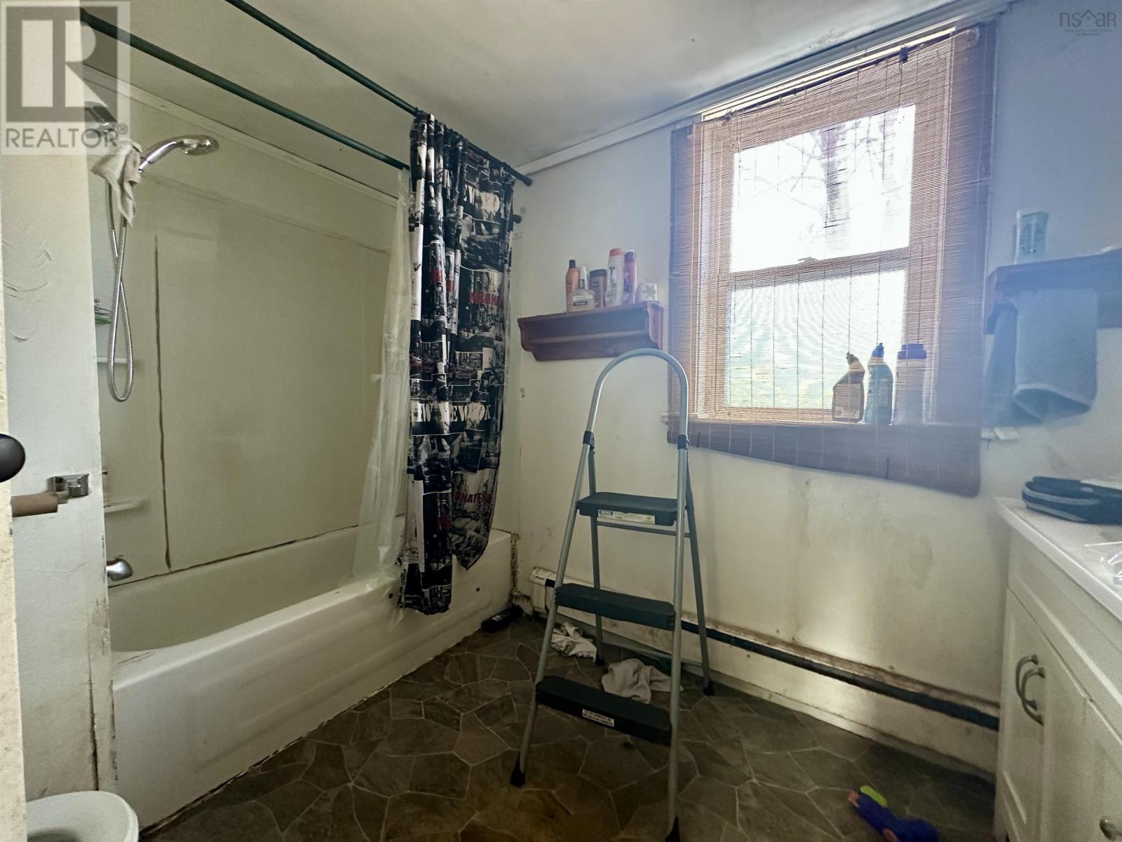 73 Ellis Street, New Glasgow, Nova Scotia  B2H 2G9 - Photo 7 - 202504259