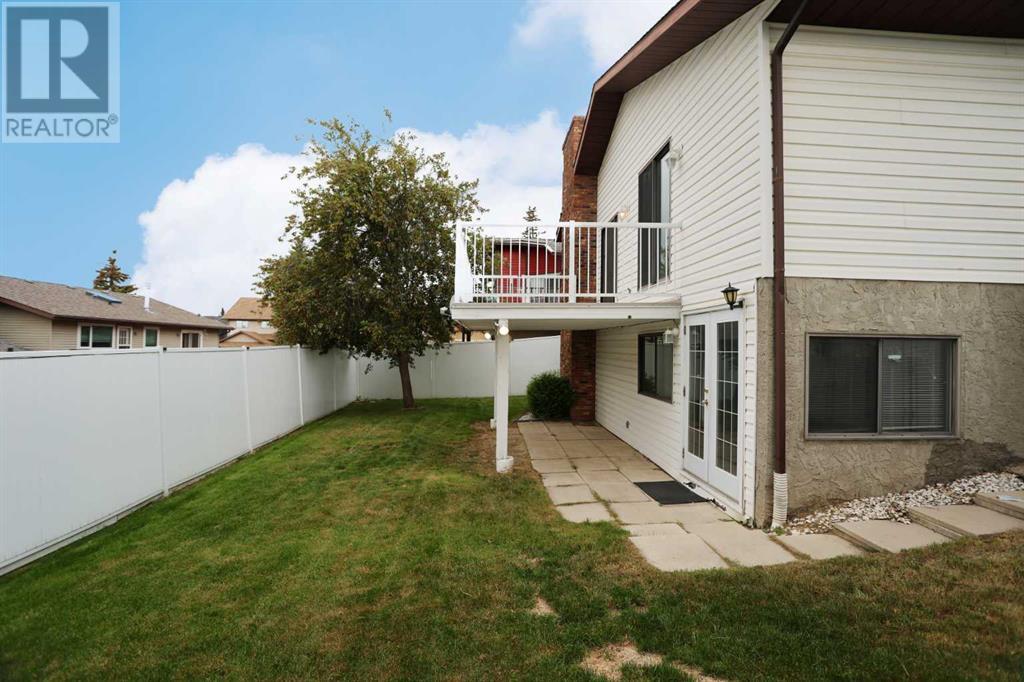 8 Edgeland Bay Nw, Calgary, Alberta  T3A 2Y7 - Photo 24 - A2227583
