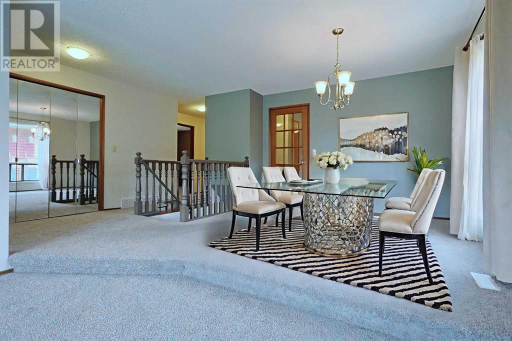 8 Edgeland Bay Nw, Calgary, Alberta  T3A 2Y7 - Photo 6 - A2227583