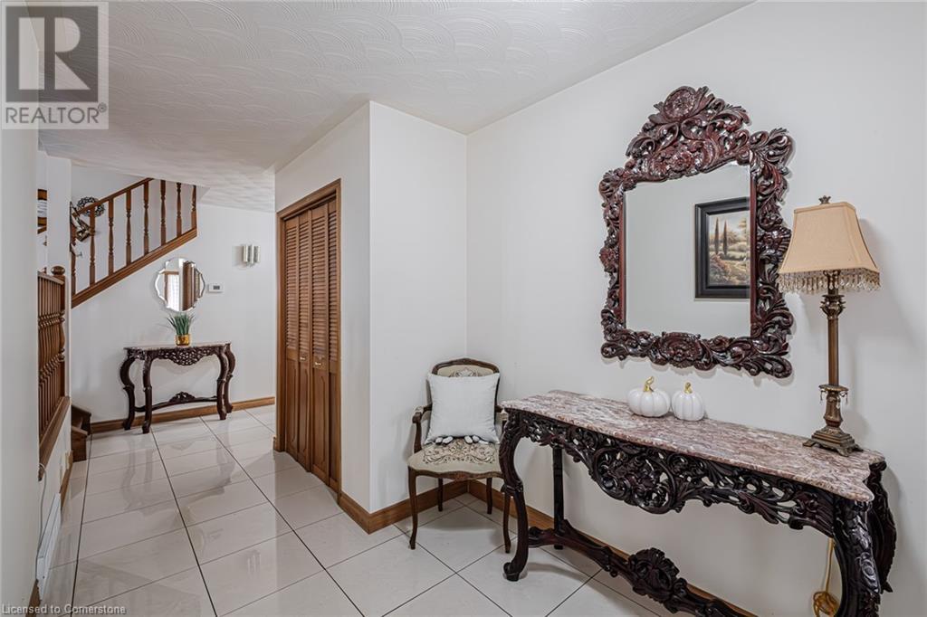 2 Angle Street, Simcoe, Ontario  N3Y 5G6 - Photo 5 - 40739199