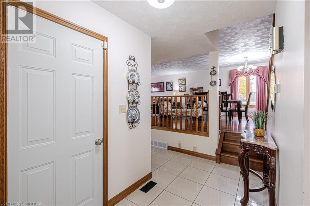 2 Angle Street, Simcoe, Ontario  N3Y 5G6 - Photo 7 - 40739199