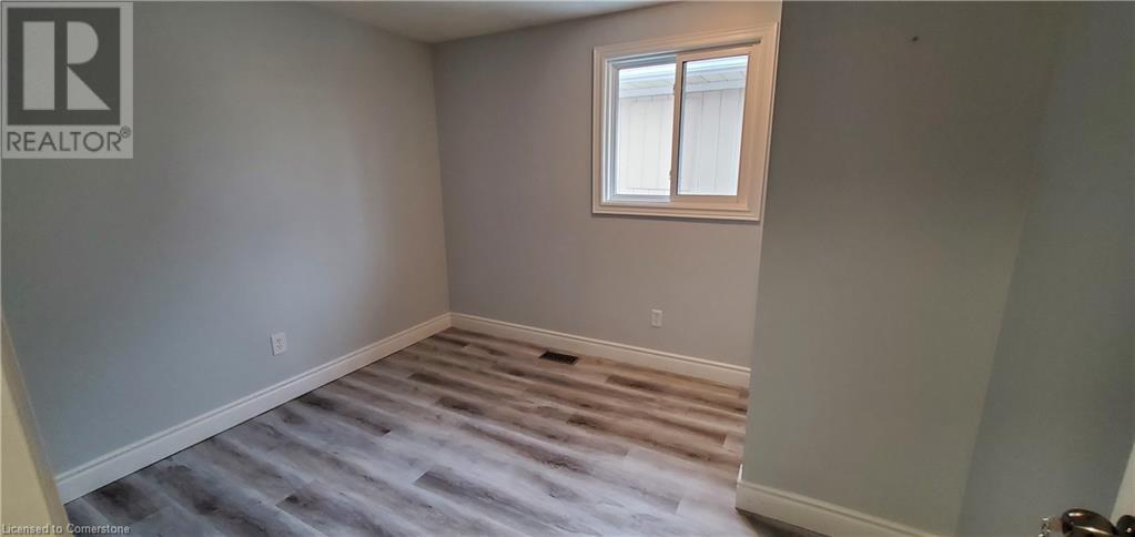 102 Pepperwood Crescent, Kitchener, Ontario  N2A 2R3 - Photo 16 - 40735954