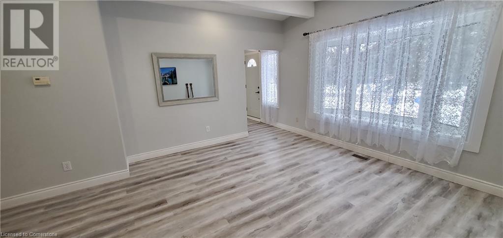102 Pepperwood Crescent, Kitchener, Ontario  N2A 2R3 - Photo 8 - 40735954