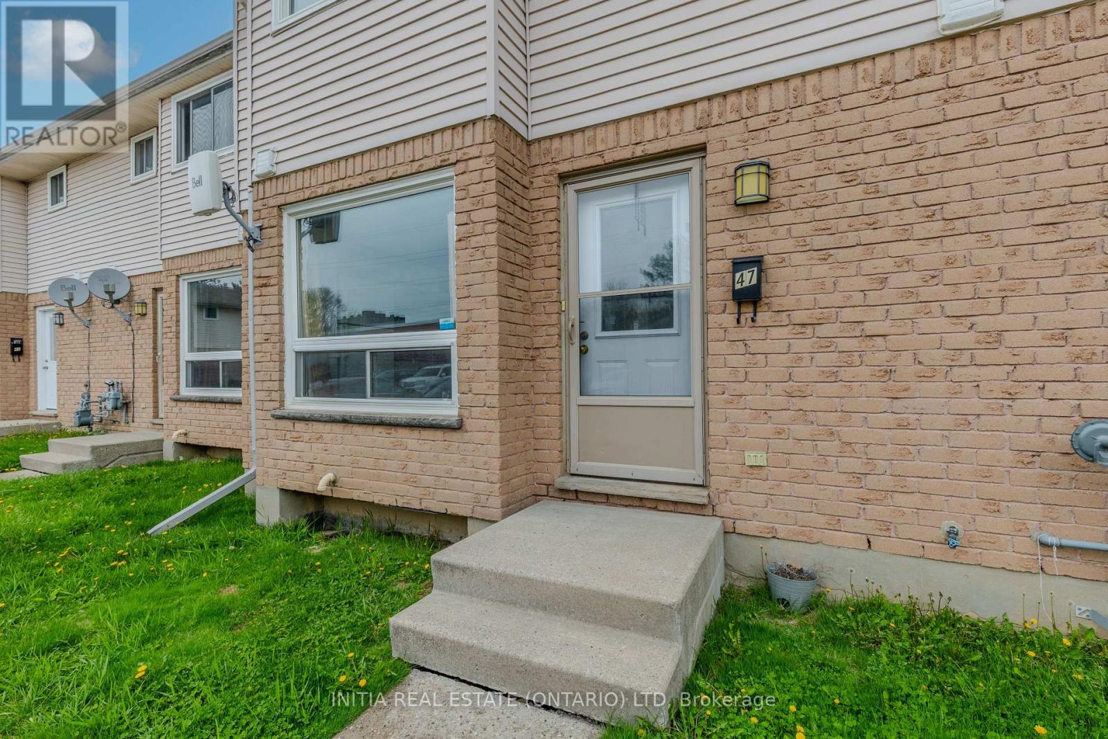 Property at 47 - 550 SECOND STREET image 5
