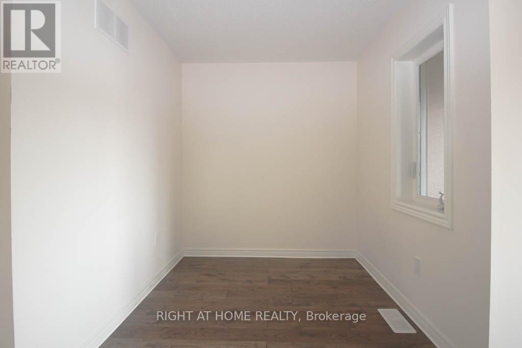 349 Raymond Road, Hamilton (Meadowlands), Ontario  L9K 0J8 - Photo 25 - X12204112