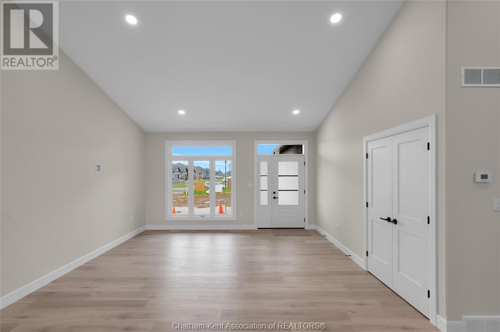 571 Keil Trail North, Chatham, Ontario  N7L 0G8 - Photo 2 - 25013859