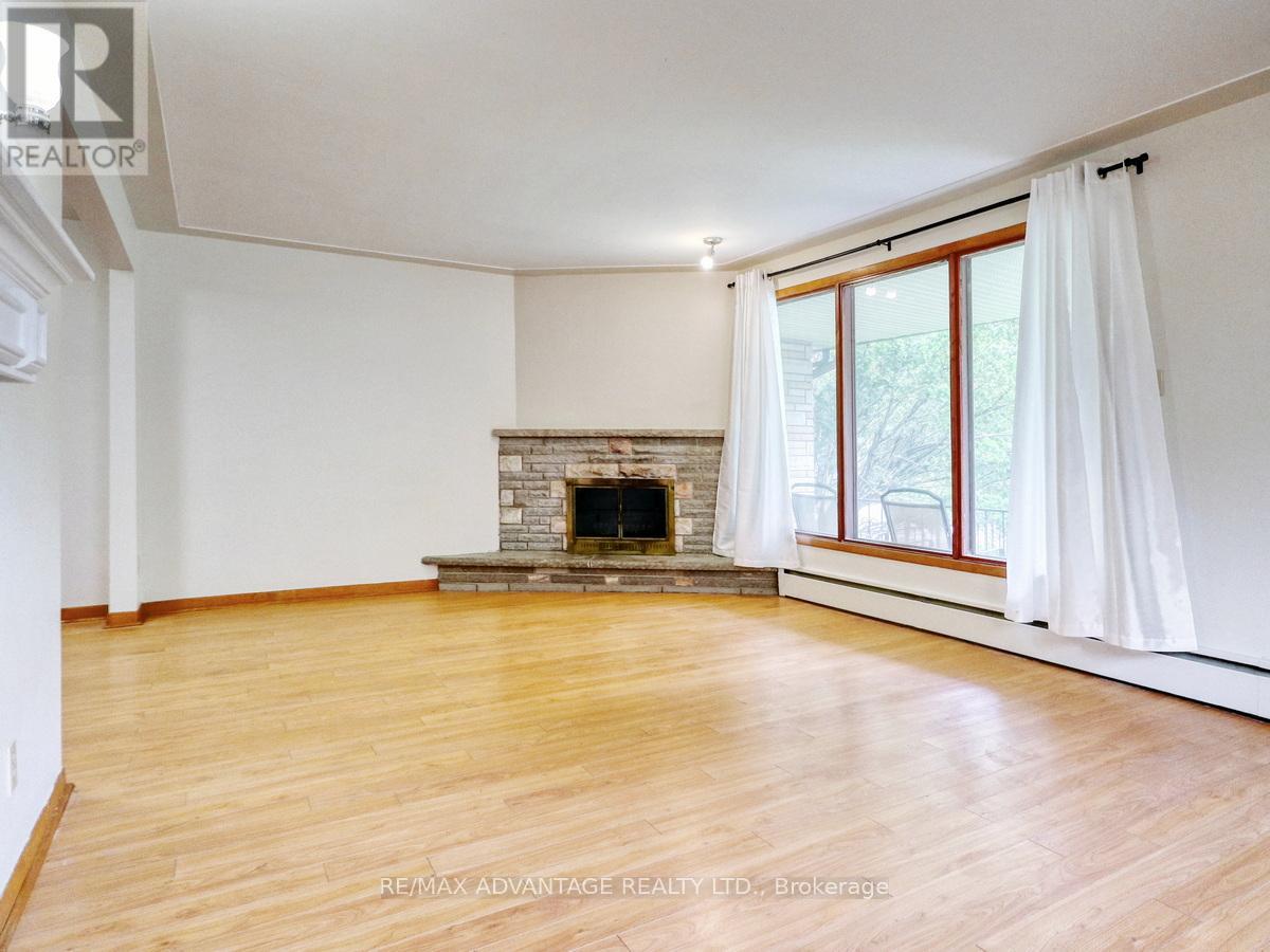 33-35 Adare Crescent, London South, Ontario  N6C 2S7 - Photo 36 - X12208861