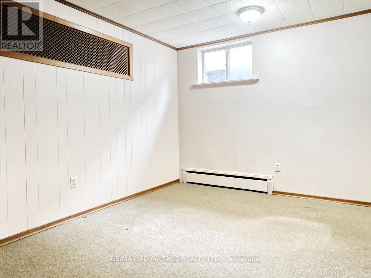 33-35 Adare Crescent, London South, Ontario  N6C 2S7 - Photo 50 - X12208861