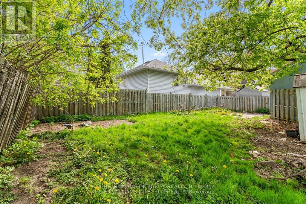 58 Russell Street N, Arnprior, Ontario  K7S 2J3 - Photo 40 - X12208866