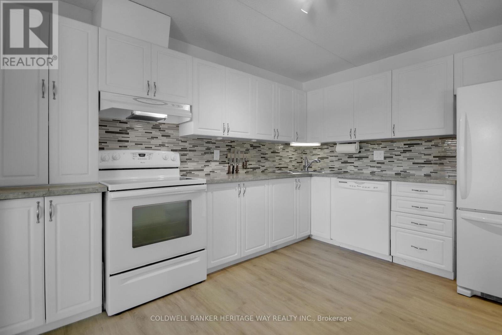 105 - 206 Woodward Street, Carleton Place, Ontario  K7C 4E9 - Photo 34 - X12208872