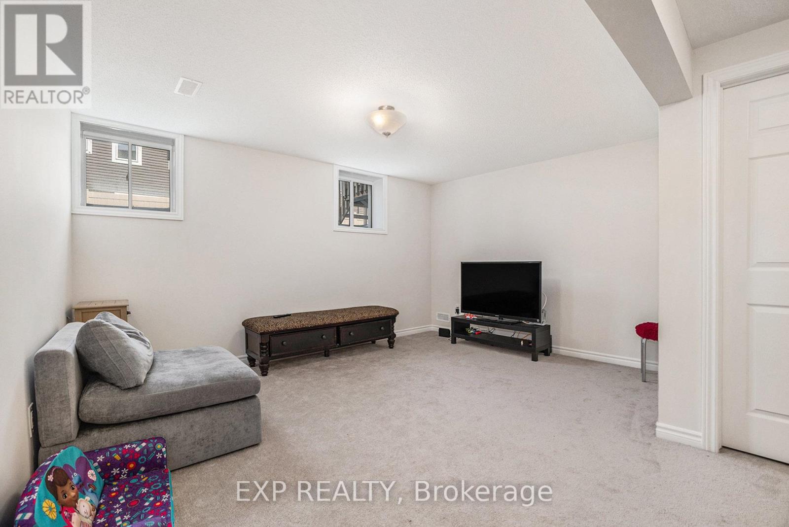 552 Roundleaf Way, Ottawa, Ontario  K2V 0K3 - Photo 24 - X12208885