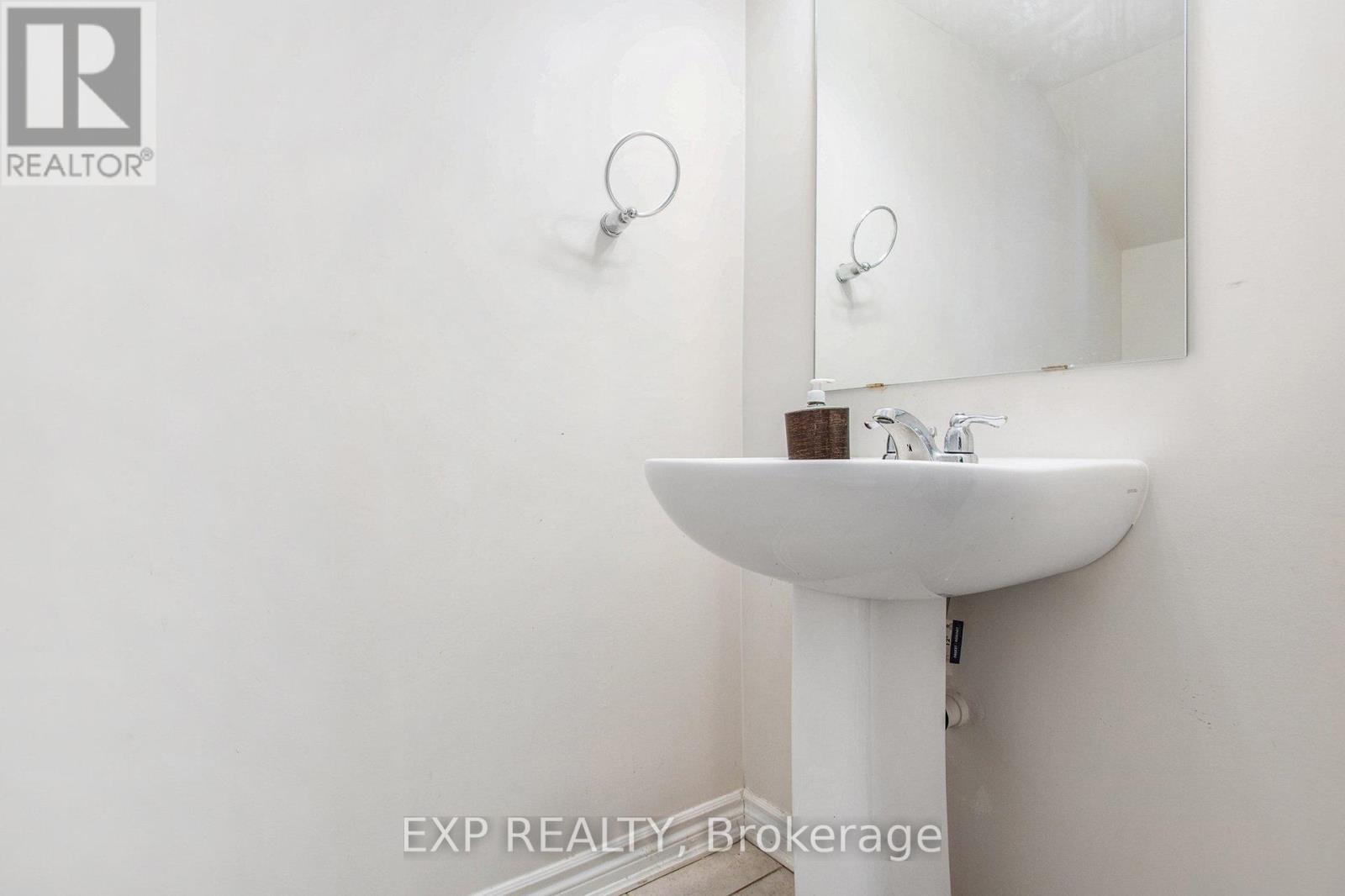 236 - 605 Nautilus Private, Ottawa, Ontario  K2V 0S5 - Photo 10 - X12208887