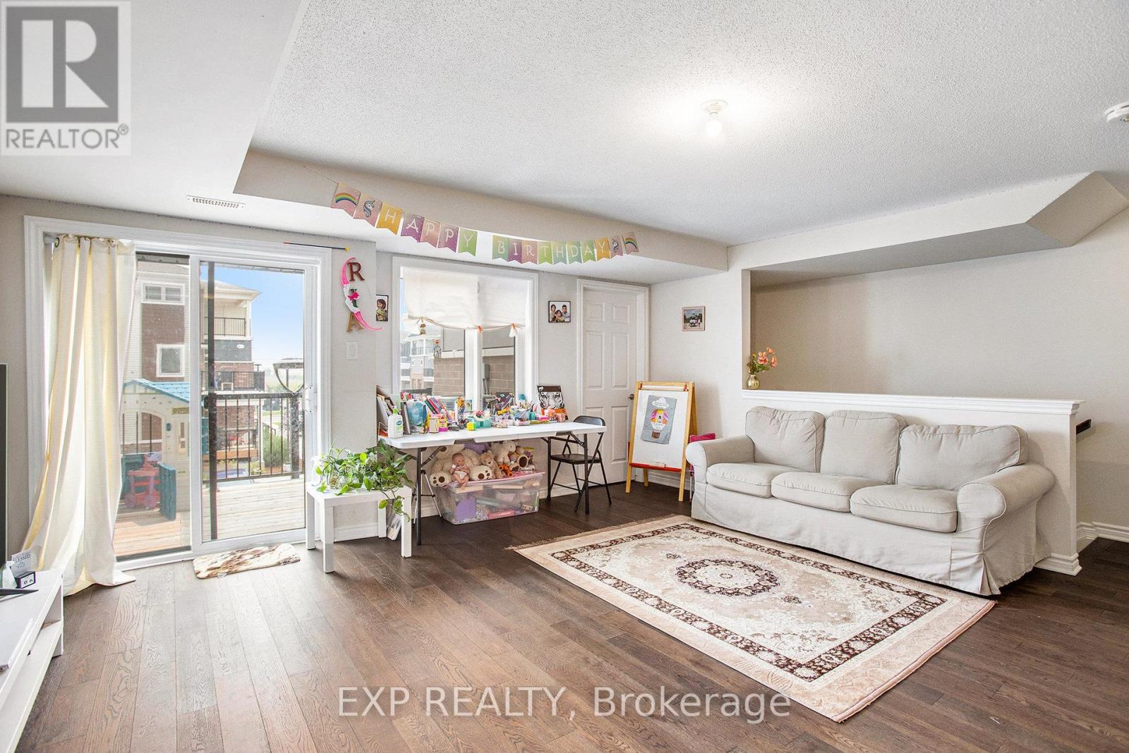 236 - 605 Nautilus Private, Ottawa, Ontario  K2V 0S5 - Photo 5 - X12208887