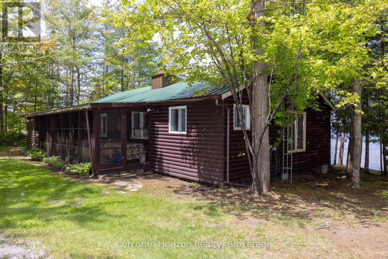 61 Arts Lane, Georgian Bay, Ontario  L0K 1S0 - Photo 8 - X12206684