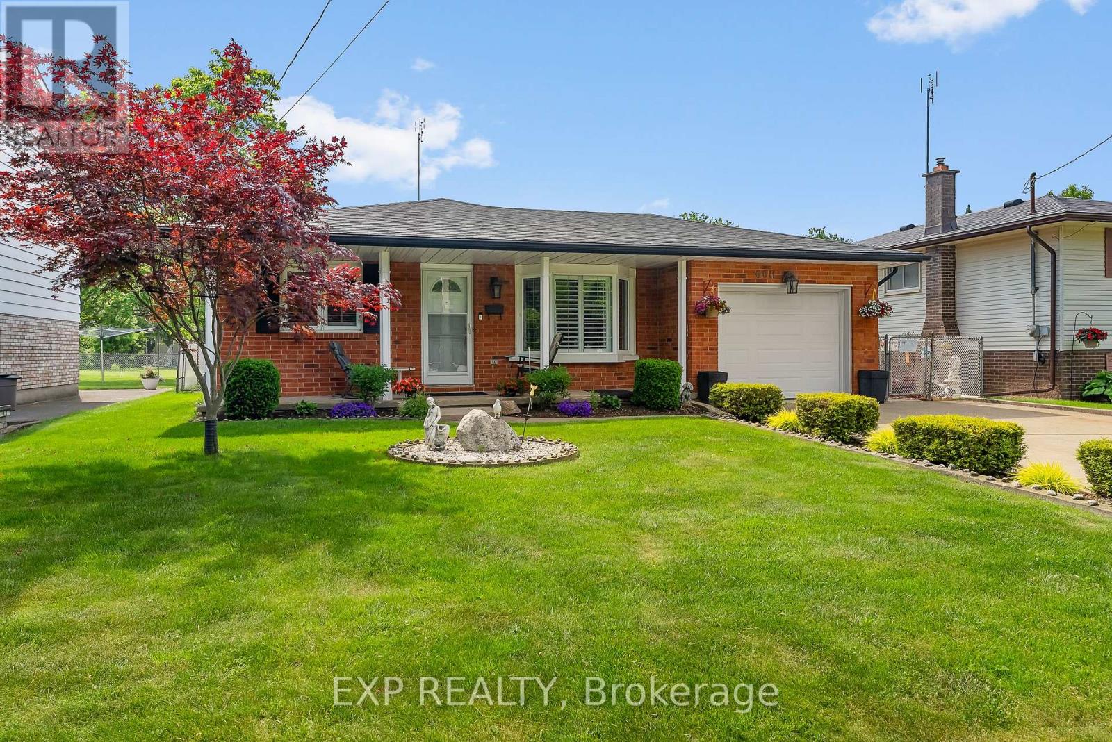 6011 Pitton Road, Niagara Falls, Ontario  L2H 1S2 - Photo 2 - X12208827