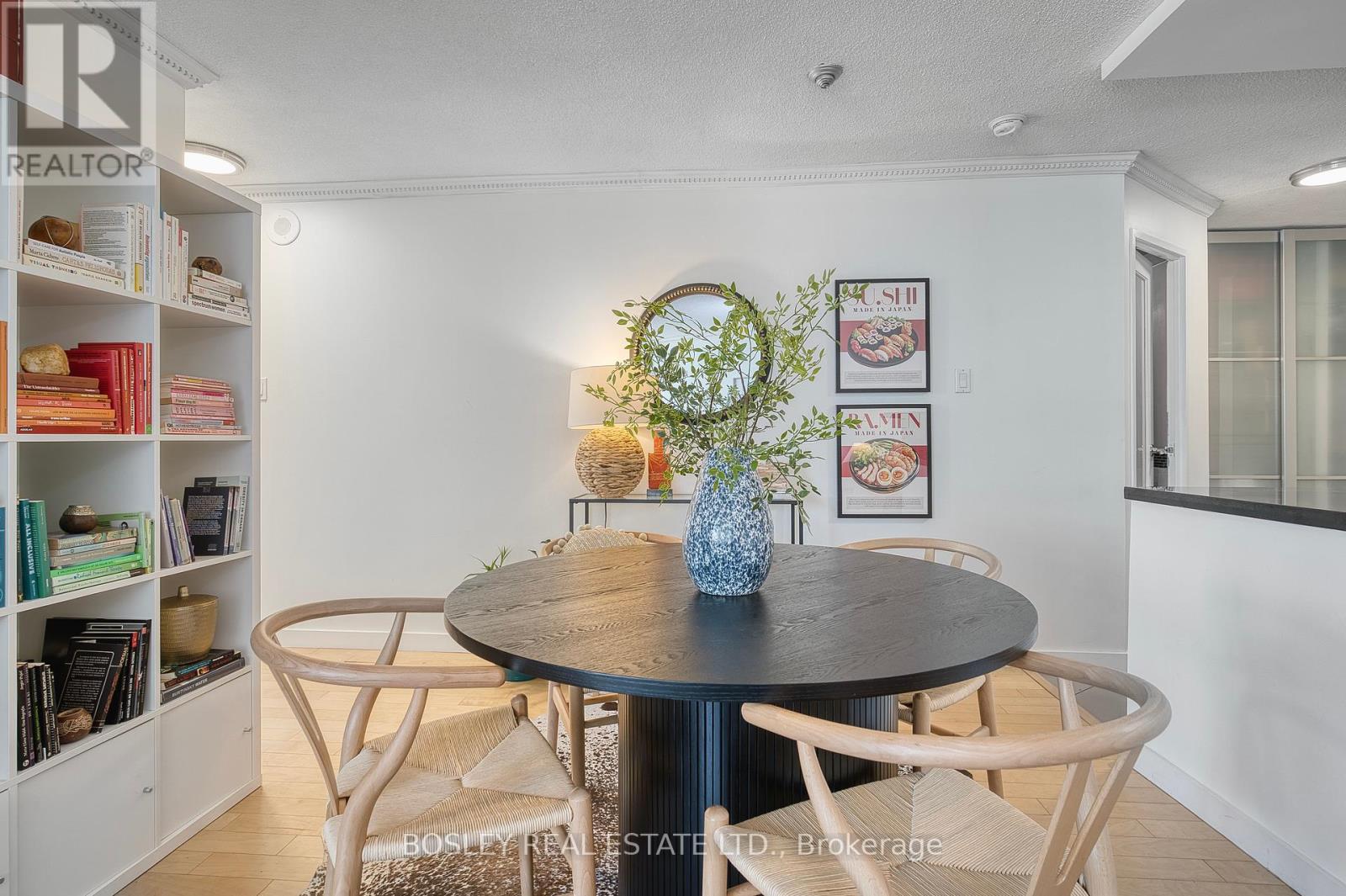 1923 - 77 Maitland Place, Toronto, Ontario  M4Y 2V6 - Photo 14 - C12206378