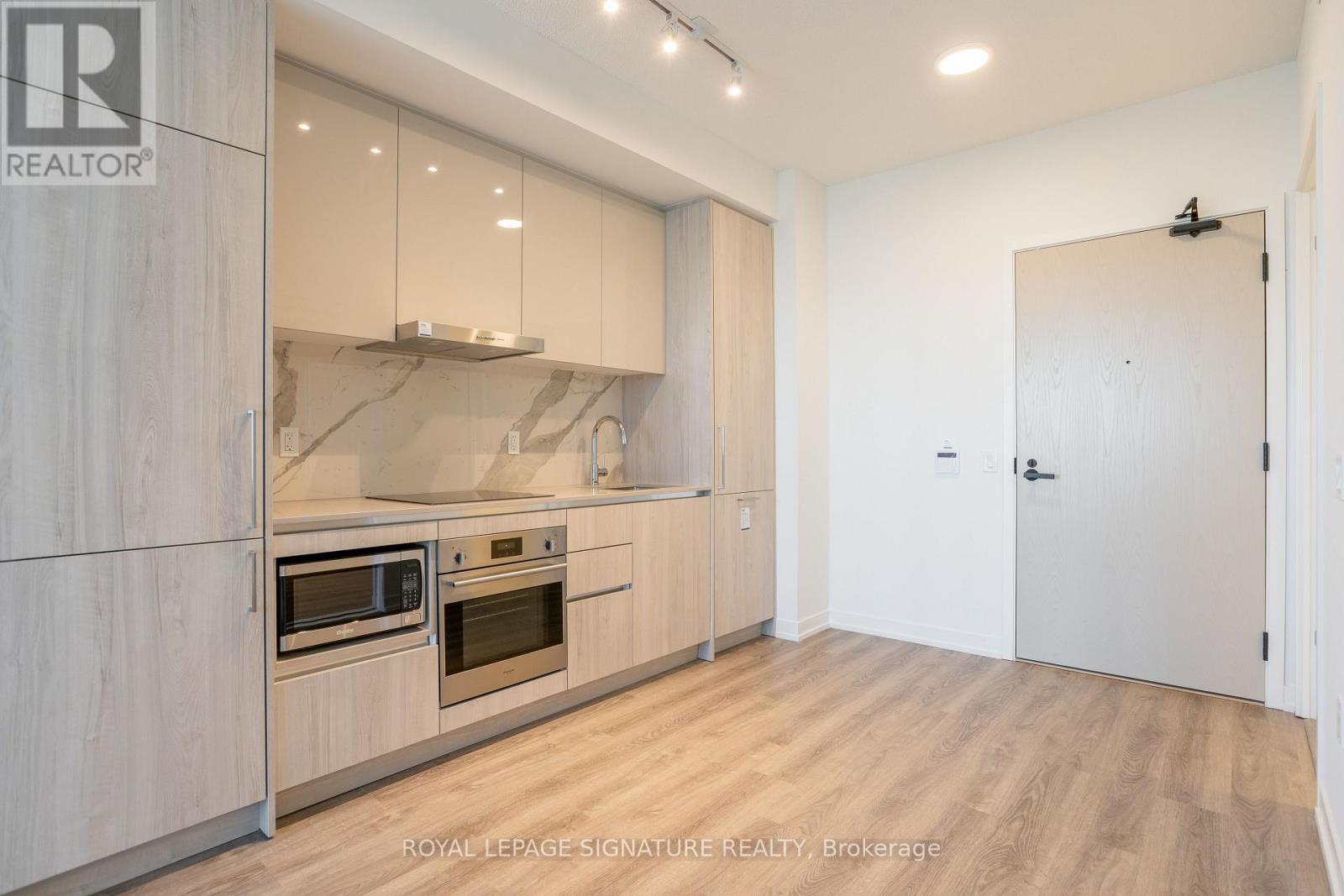 4505 - 195 Commerce Street, Vaughan, Ontario  L4K 0P9 - Photo 7 - N12199710