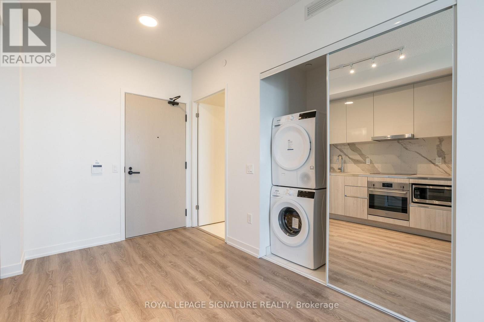 4505 - 195 Commerce Street, Vaughan, Ontario  L4K 0P9 - Photo 6 - N12199710