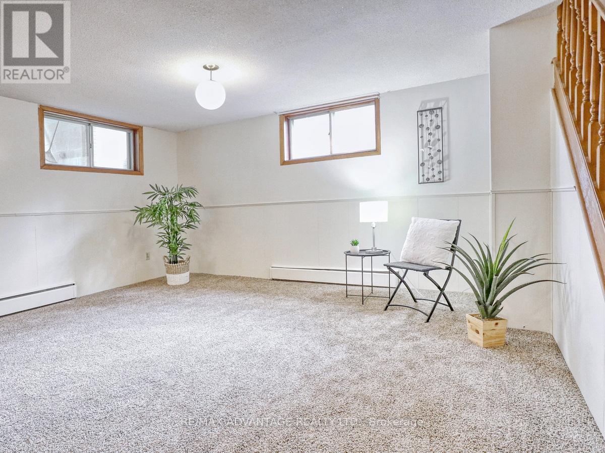 33-35 Adare Crescent, London South, Ontario  N6C 2S7 - Photo 28 - X12208861