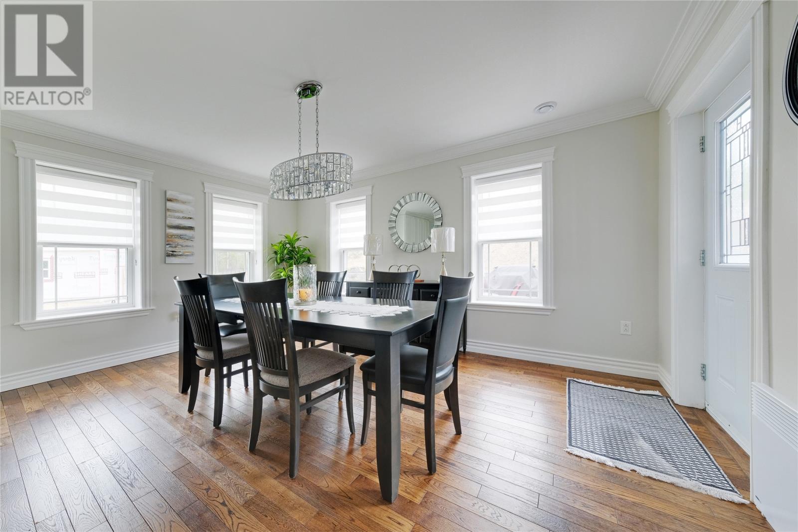 Property at 3 South Brook Drive image 4