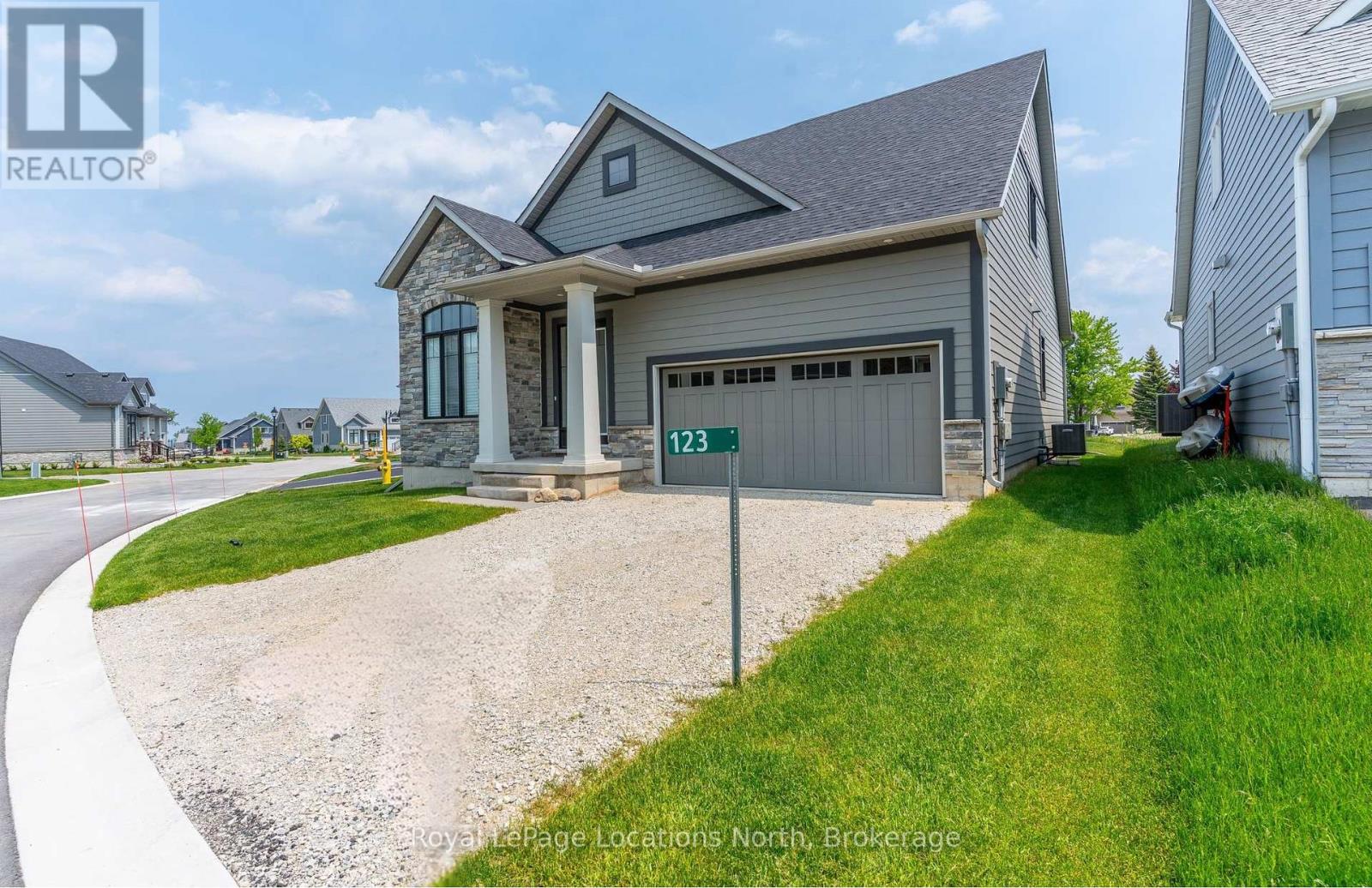 123 BEACON DRIVE, Blue Mountains, Ontario