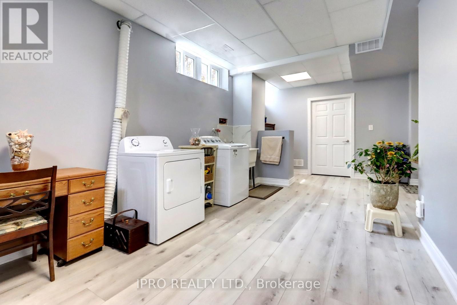 10 Chestnut Avenue, Brampton, Ontario  L6X 2A5 - Photo 34 - W12142278