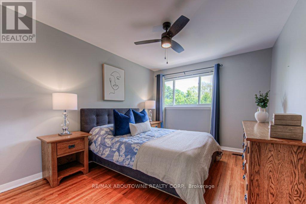 5503 Schueller Crescent, Burlington, Ontario  L7L 3T1 - Photo 14 - W12206494
