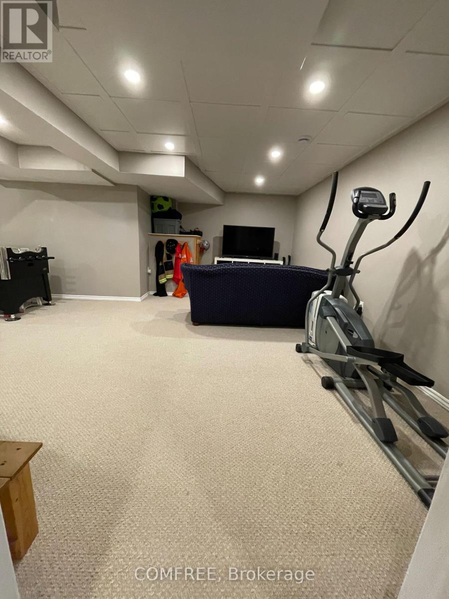 52 Speers Crescent, Ottawa, Ontario  K2M 1W2 - Photo 23 - X12175911