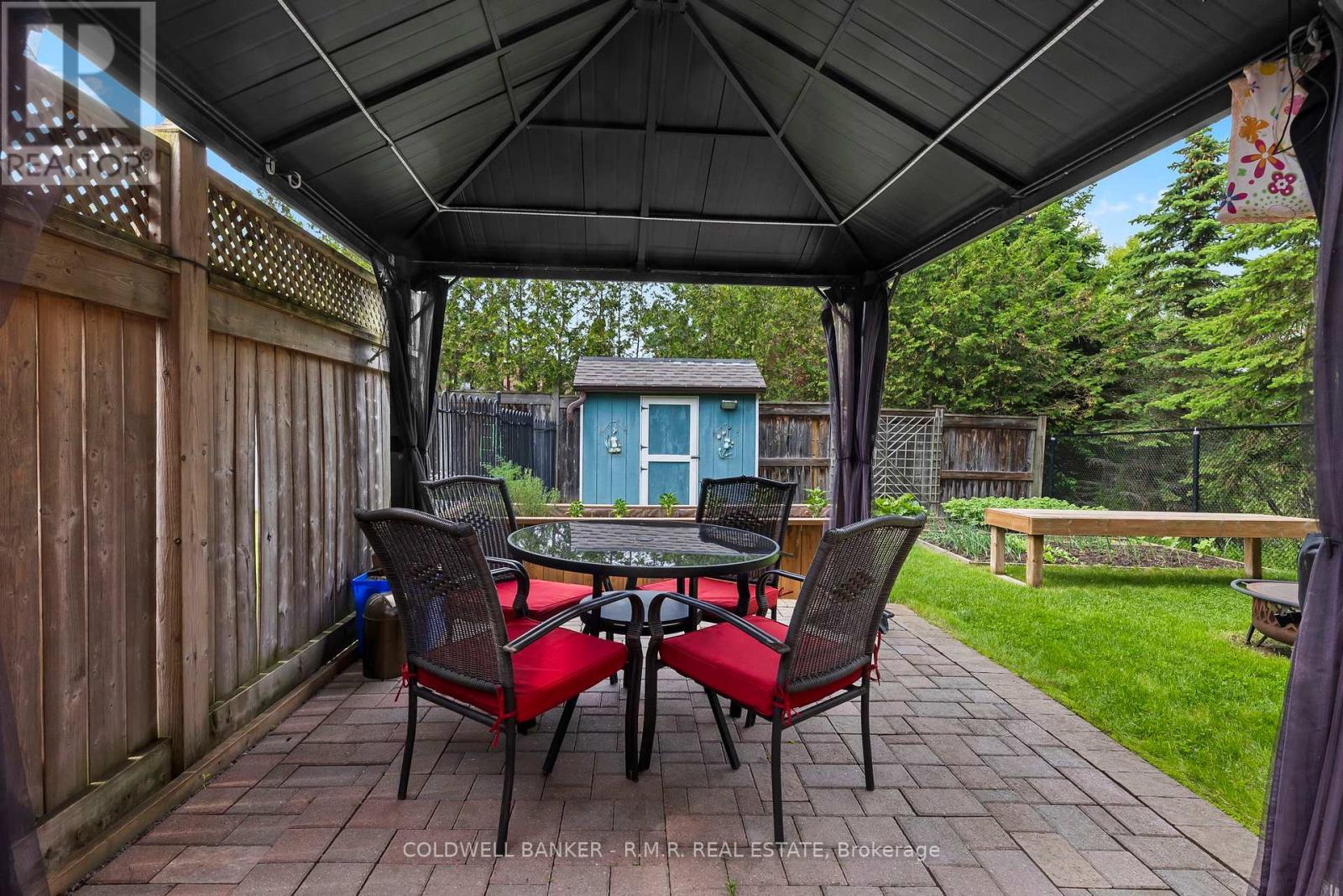 42 Ipswich Place, Whitby, Ontario  L1M 2K1 - Photo 40 - E12208900