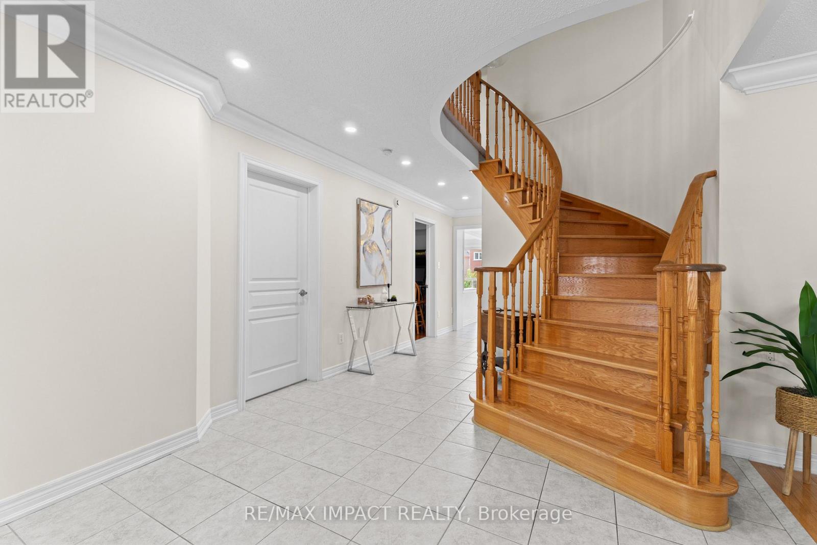 1615 Coldstream Drive, Oshawa, Ontario  L1K 3B5 - Photo 5 - E12208918