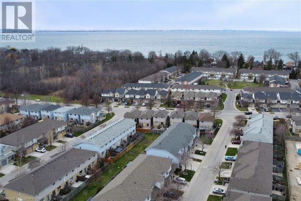 104 Frances Avenue Unit# 28, Stoney Creek, Ontario  L8E 5X3 - Photo 3 - 40725237