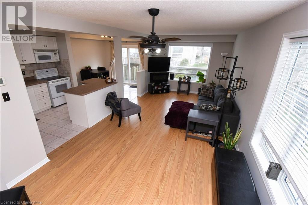 104 Frances Avenue Unit# 28, Stoney Creek, Ontario  L8E 5X3 - Photo 11 - 40725237