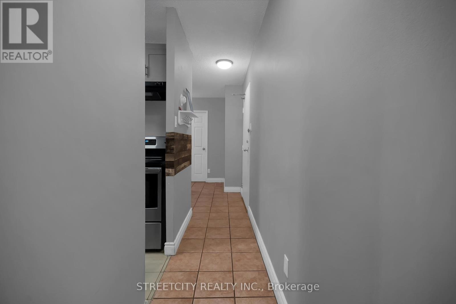 Photo 9 of 31 for 109 - 1103 Jalna Boulevard
