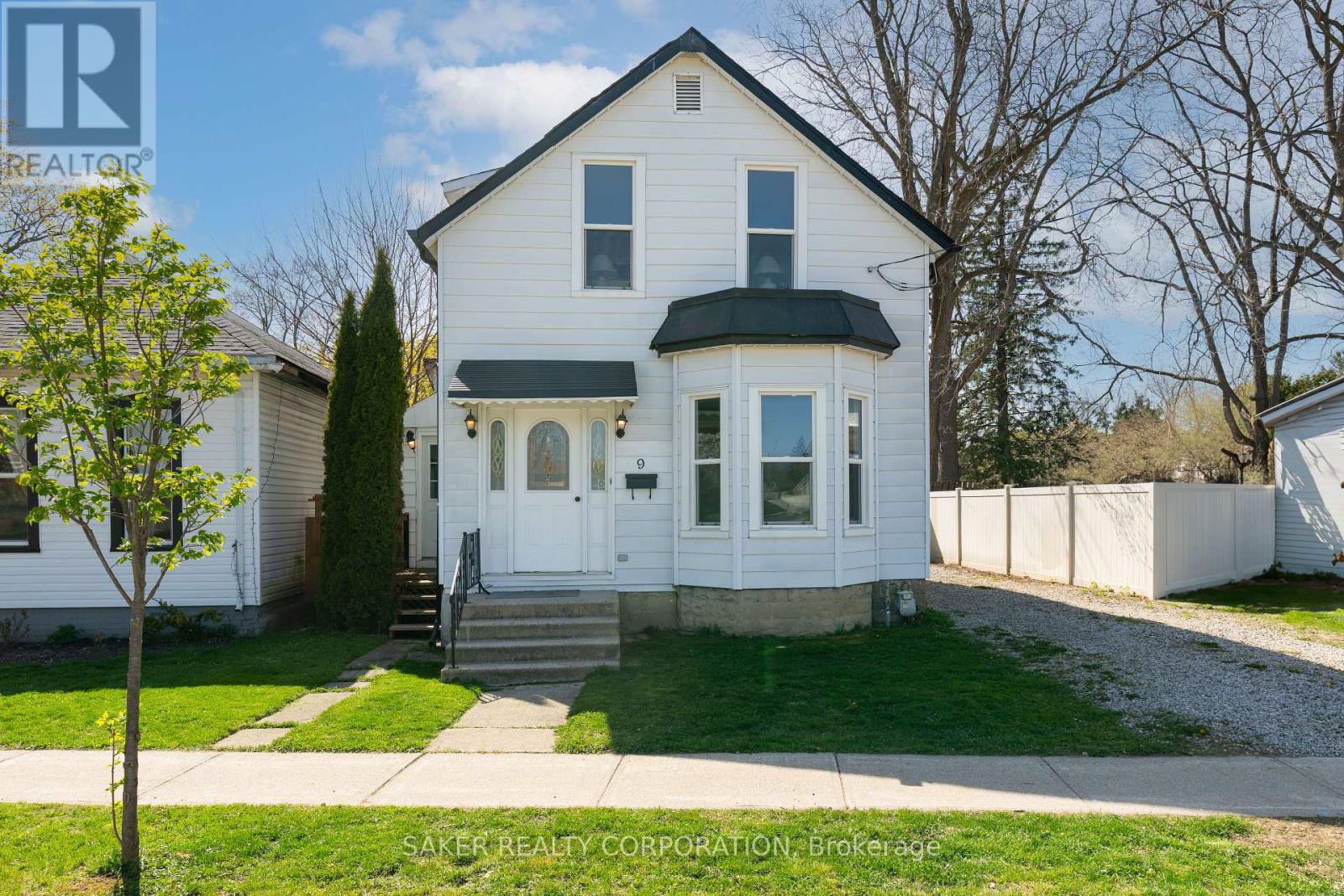 9 STATION STREET, St. Thomas, Ontario