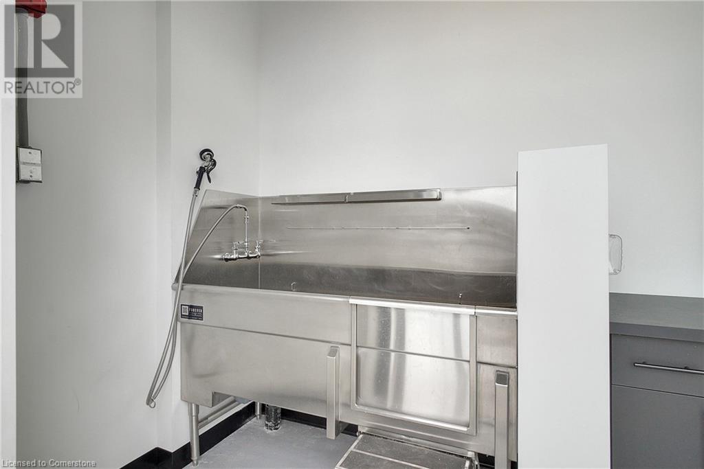 525 New Dundee Road Unit# 806, Kitchener, Ontario  N2P 0K8 - Photo 19 - 40736299