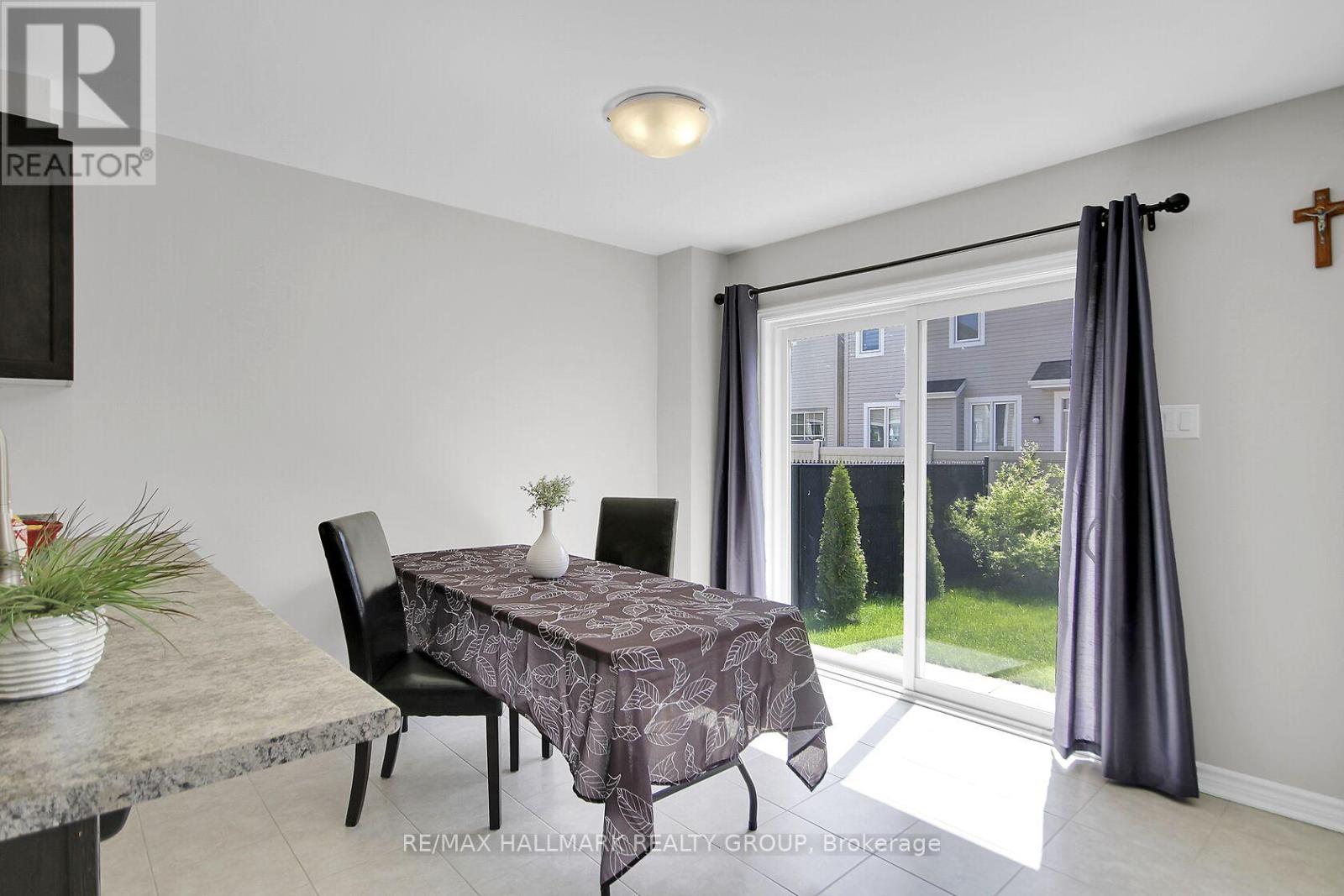 780 Logperch Circle, Ottawa, Ontario  K2J 6K3 - Photo 8 - X12208942