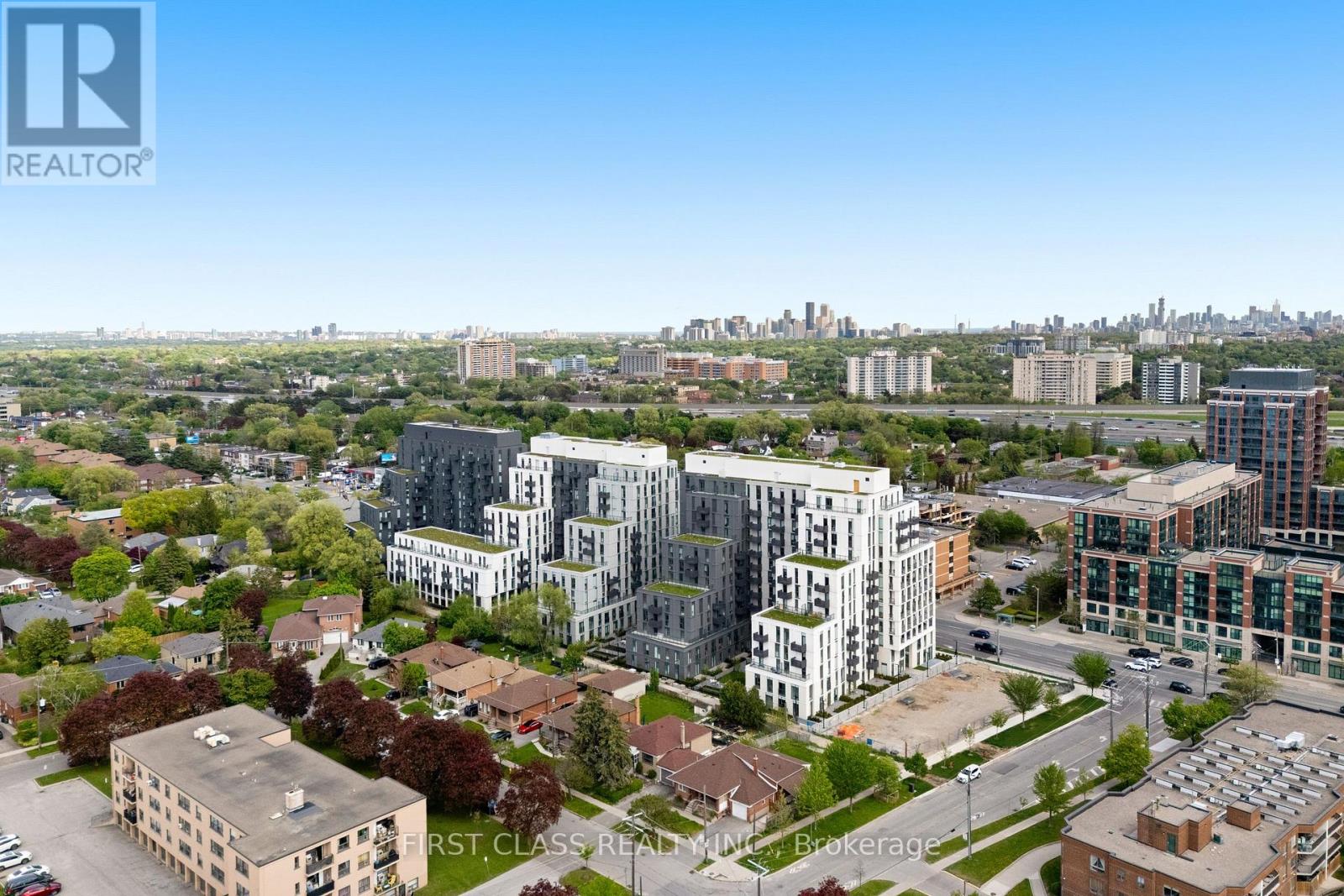 922 - 500 Wilson Avenue, Toronto, Ontario  M3H 5Y9 - Photo 1 - C12154367